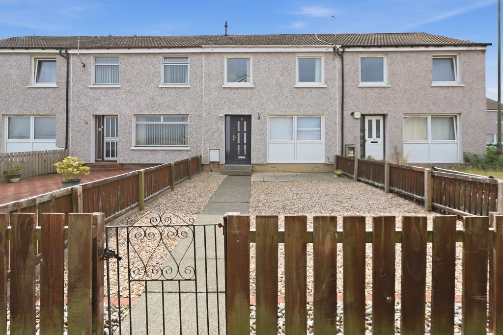Property photo 1 of 28