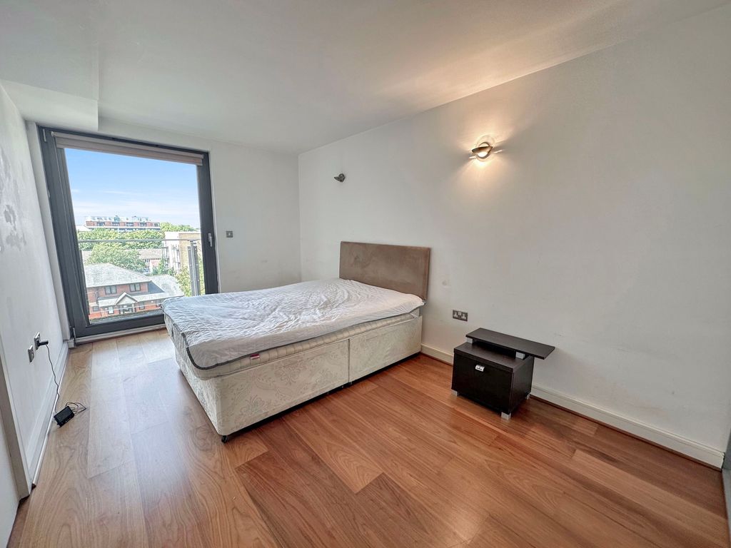 Property photo 3 of 8 Photo 3