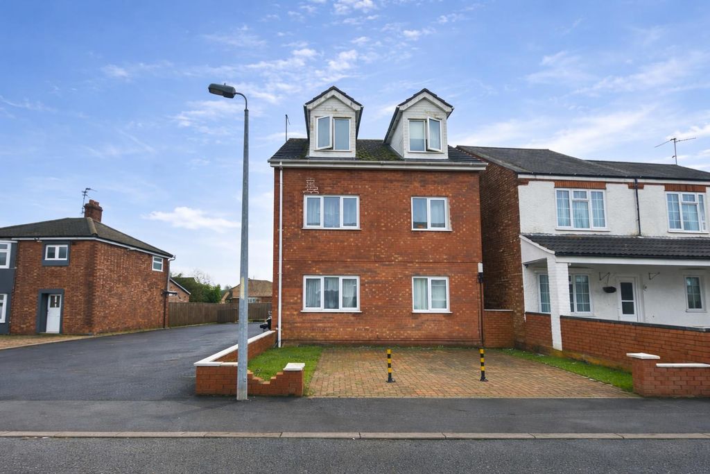 Property photo 2 of 3