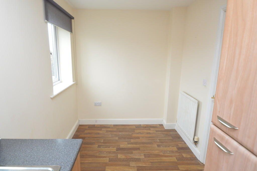 Property photo 3 of 10 Picture No. 04