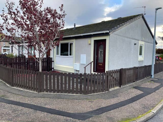 Property photo 1 of 10