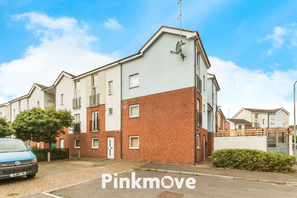 Property photo 1 of 9