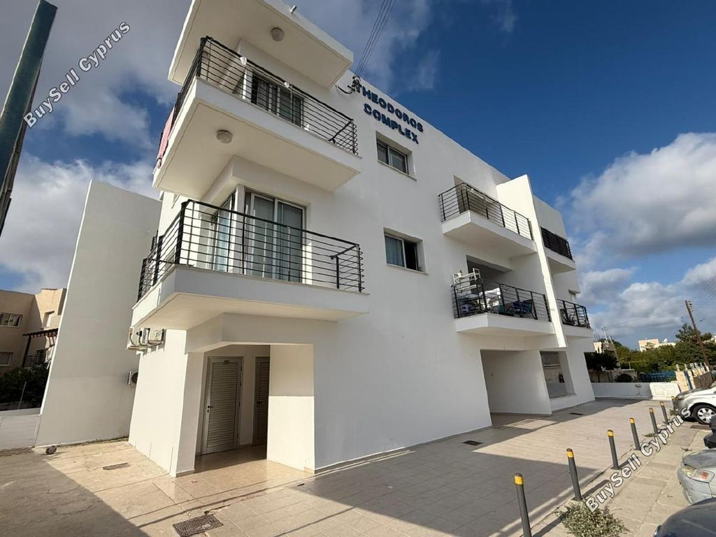 Property photo 2 of 29