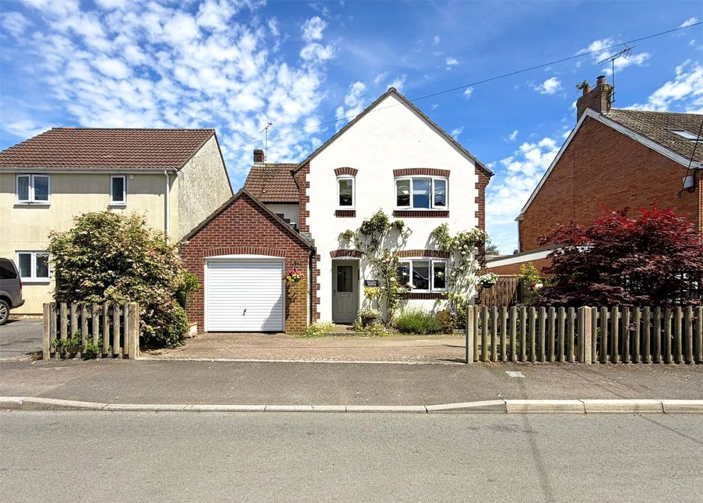 Property photo 1 of 33 Picture No. 63