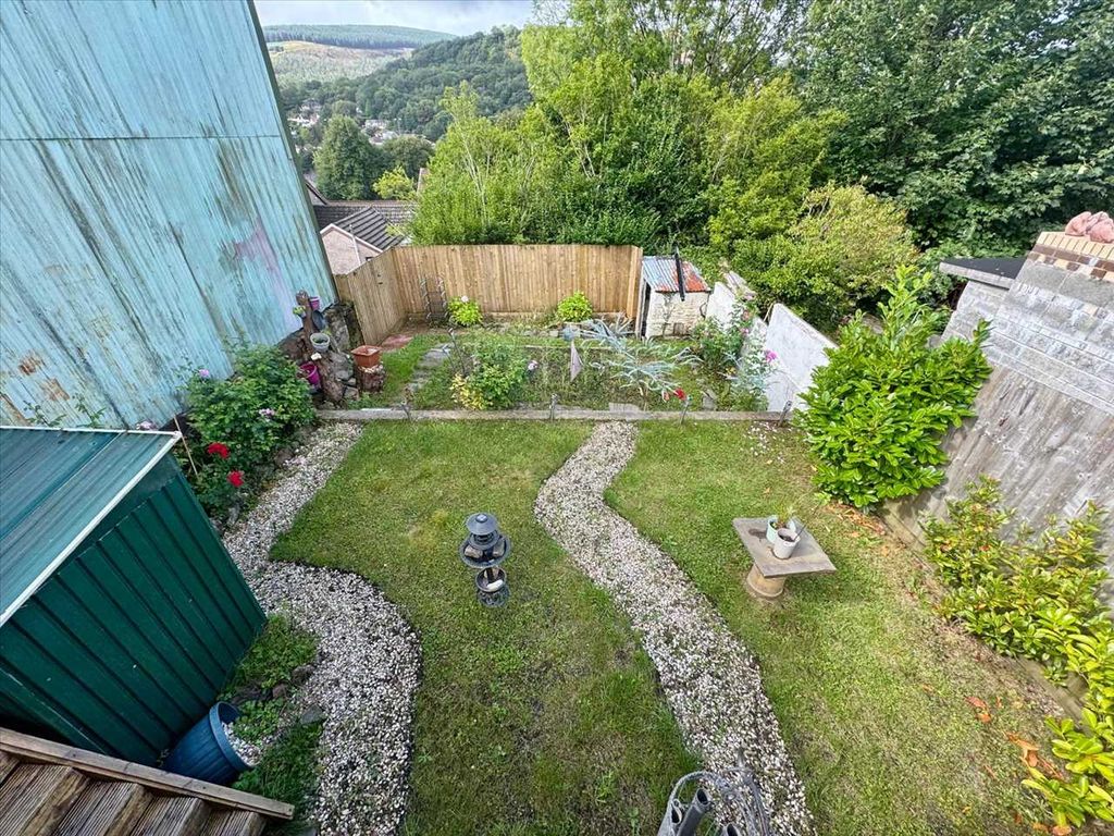 Property photo 3 of 23 Exterior