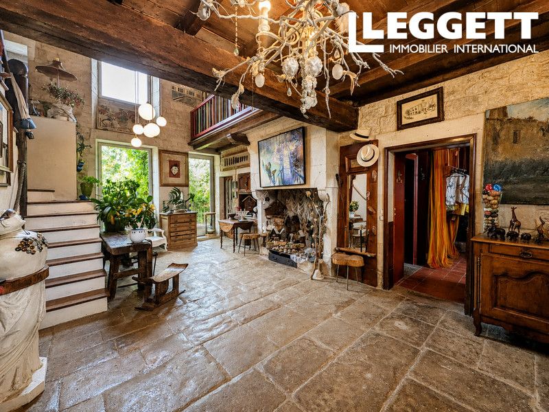 Property photo 2 of 10