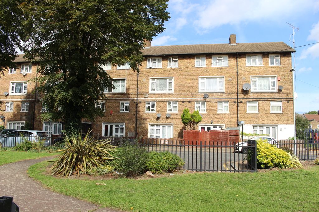 Property photo 1 of 1