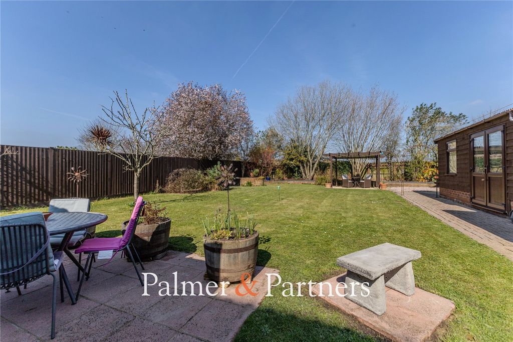Property photo 3 of 35 Picture No. 01