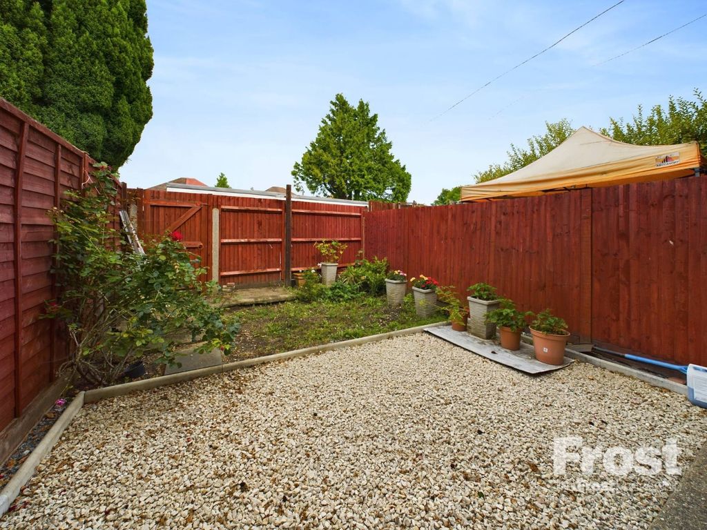 Property photo 3 of 12 Picture No. 09