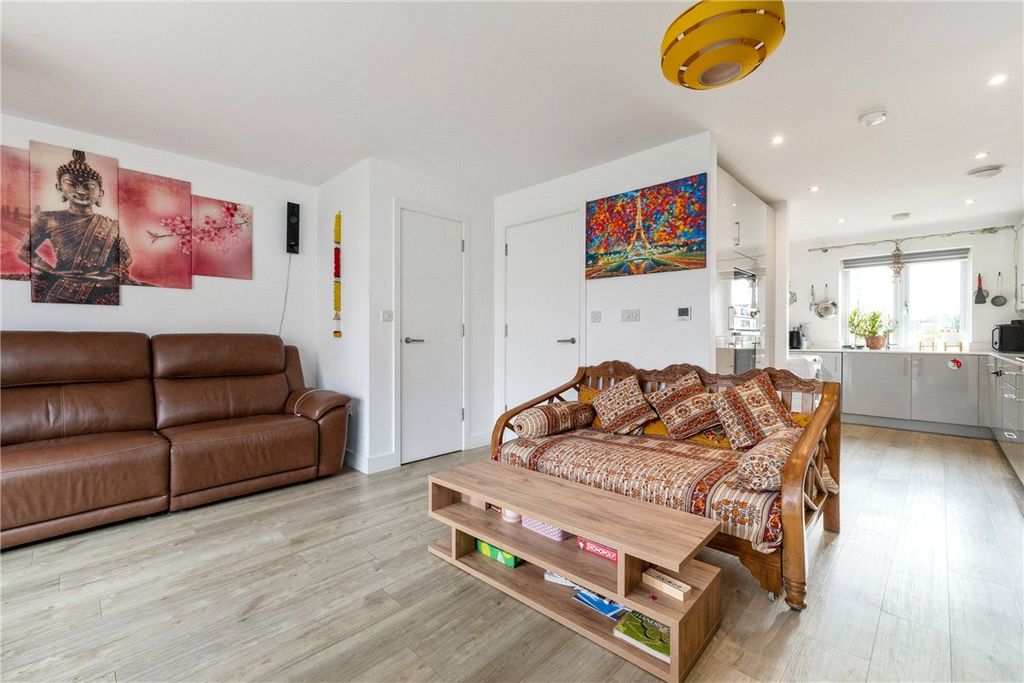 Property photo 3 of 15 Picture No. 03