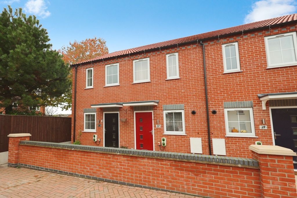 Property photo 1 of 18 4250760