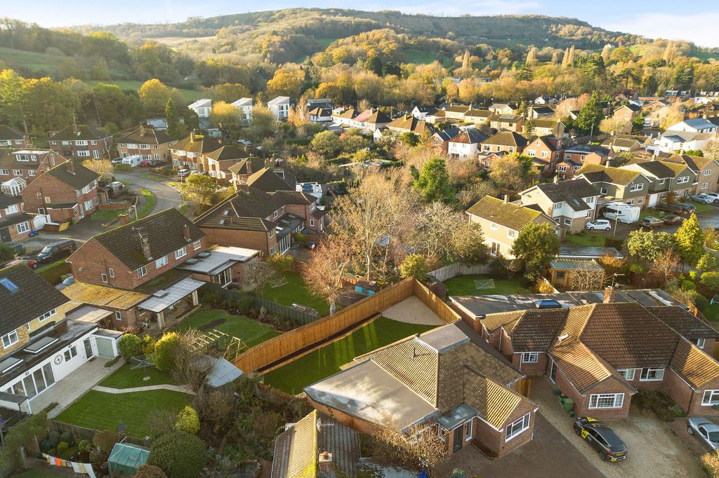 Property photo 1 of 23