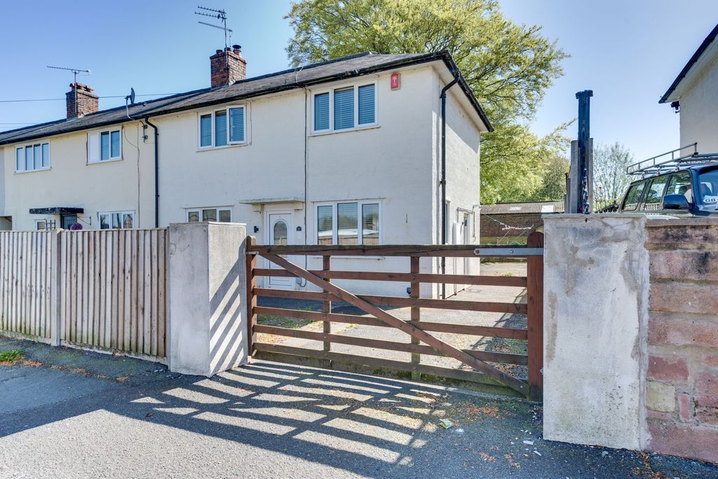 Property photo 1 of 26