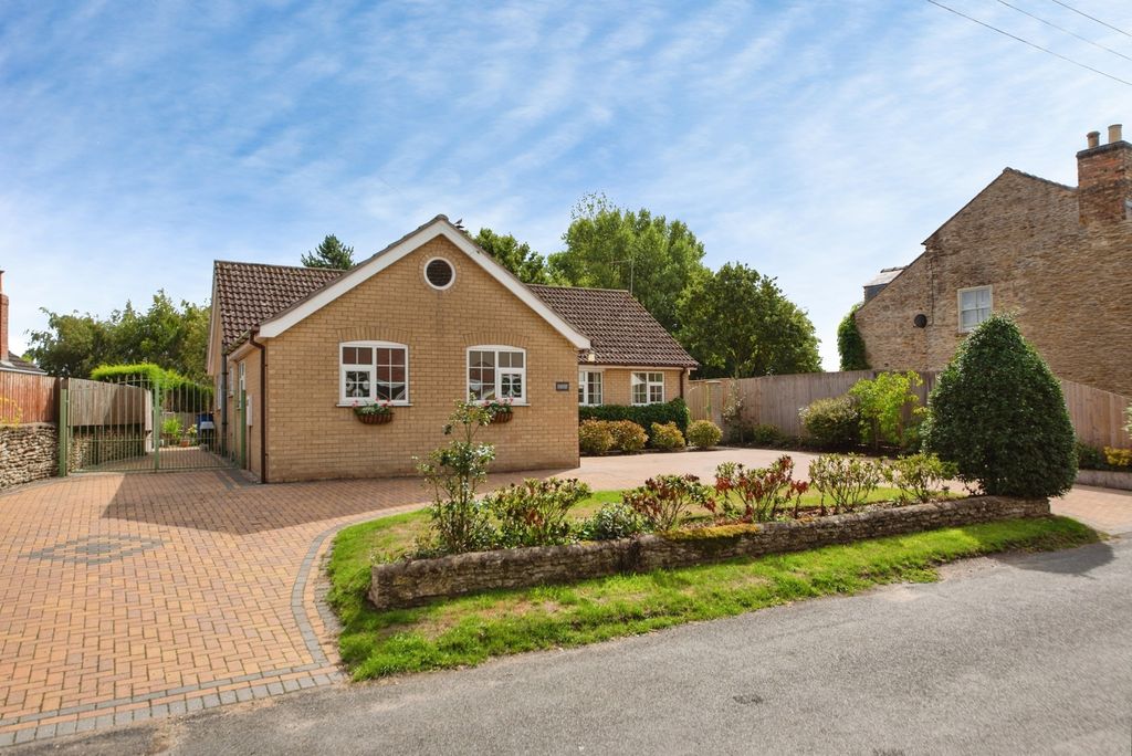 Property photo 1 of 22 Pbox-Img.Jpg