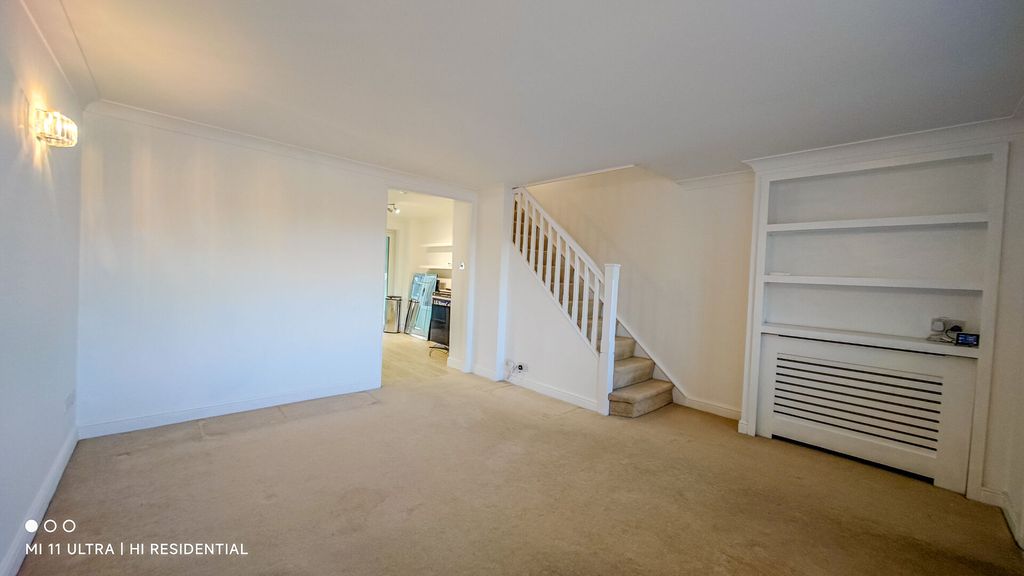 Property photo 3 of 27 Photo 2