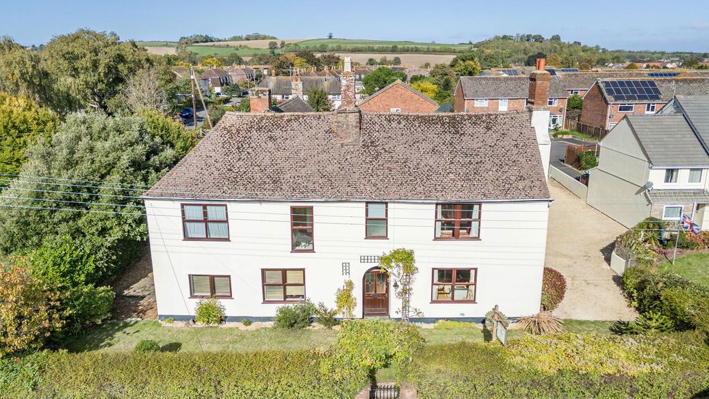 Property photo 1 of 24