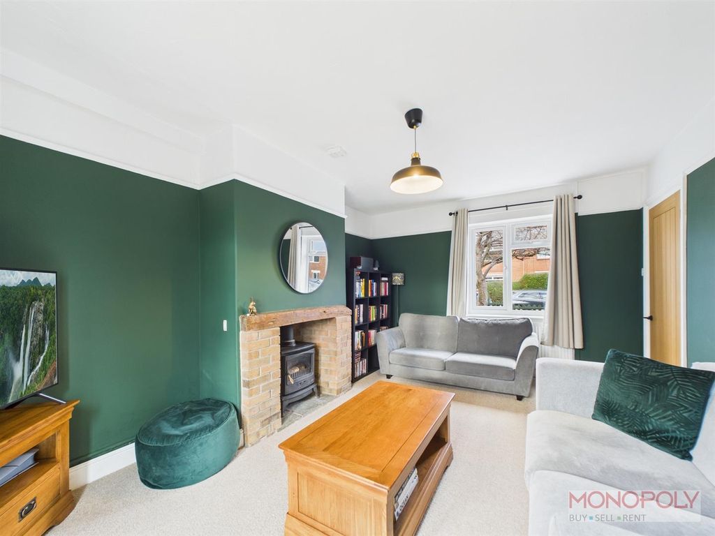 Property photo 3 of 19 Cam03815G0-Pr0380-Still003.Jpg