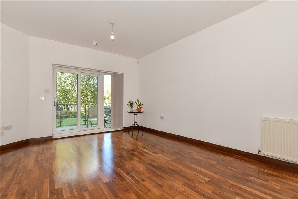 Property photo 1 of 17 Kitchen/Lounge/ Diner