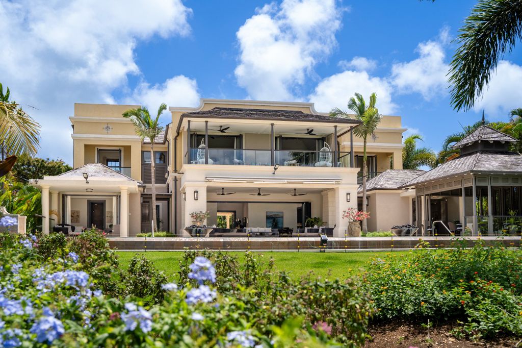 Property photo 1 of 34