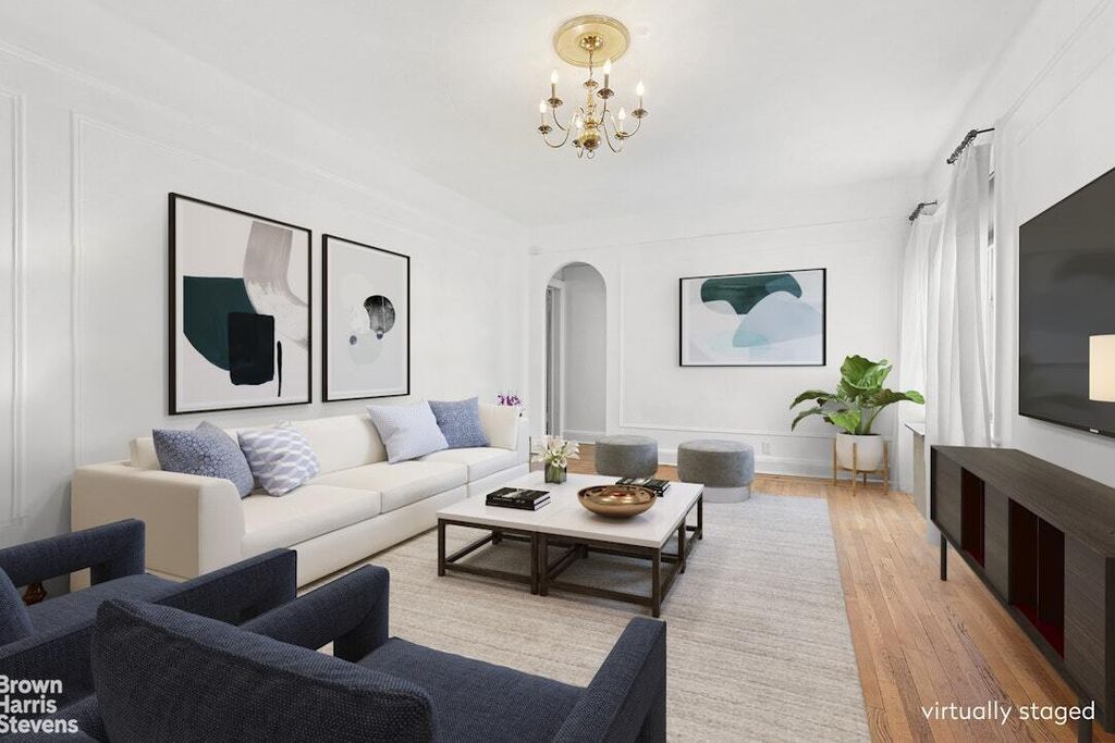 Property photo 1 of 6