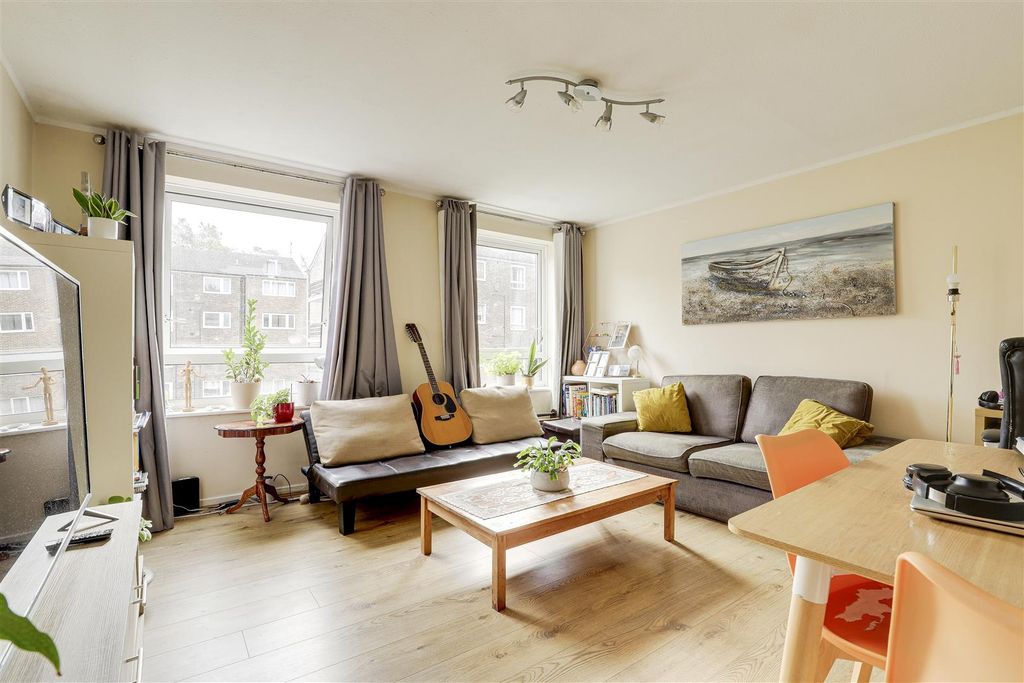 Property photo 2 of 10 01.Jpg