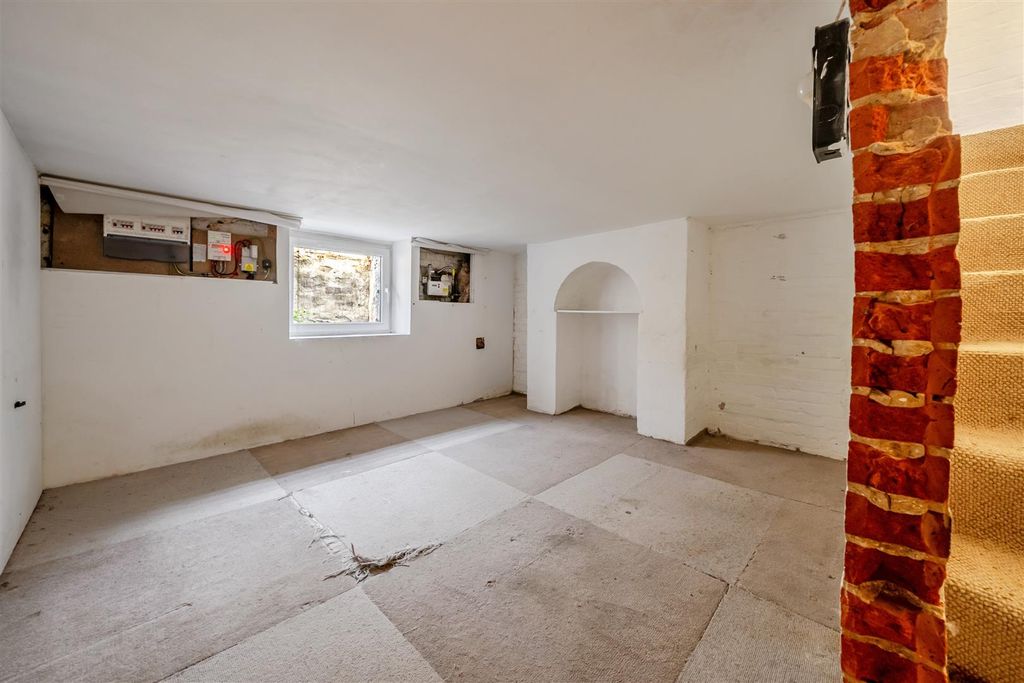 Property photo 3 of 15 Basement
