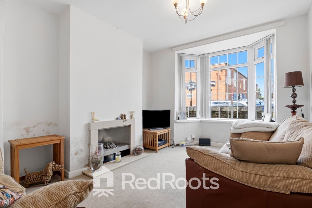 Property photo 2 of 23 5118912
