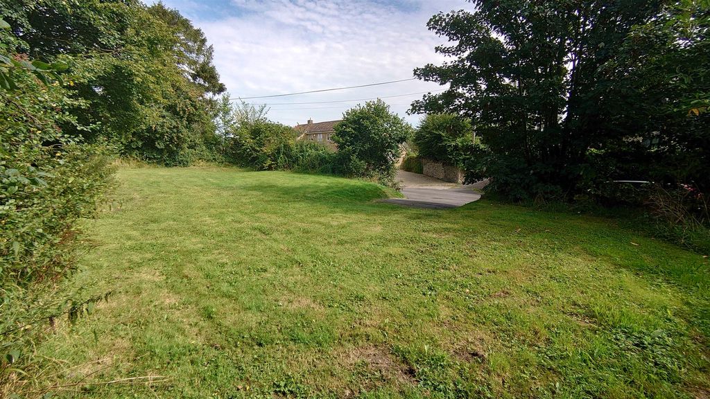 Property photo 1 of 11 Land