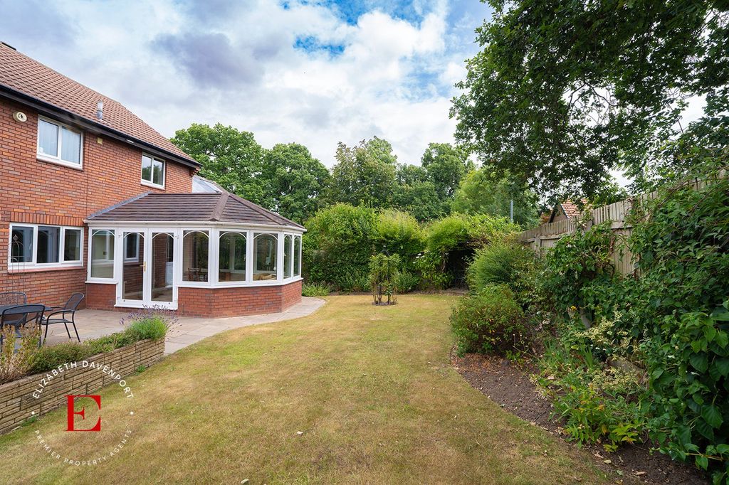 Property photo 2 of 19