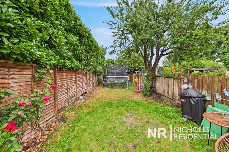 Property photo 2 of 16 Garden