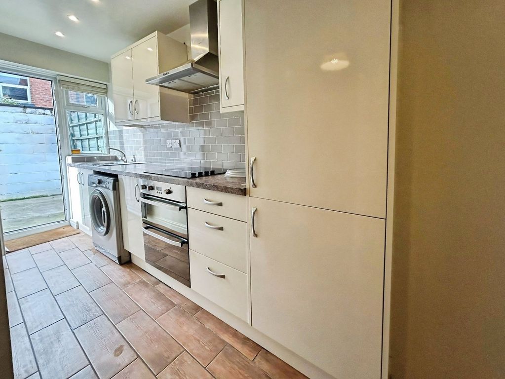 Property photo 3 of 13 Picture No. 30