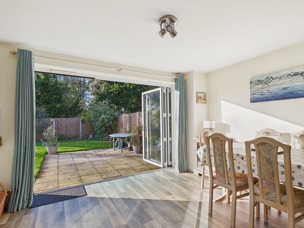 Property photo 3 of 25