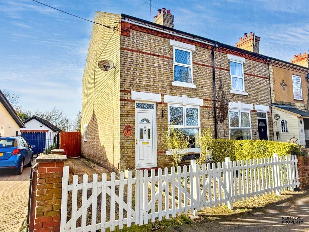 Property photo 1 of 16