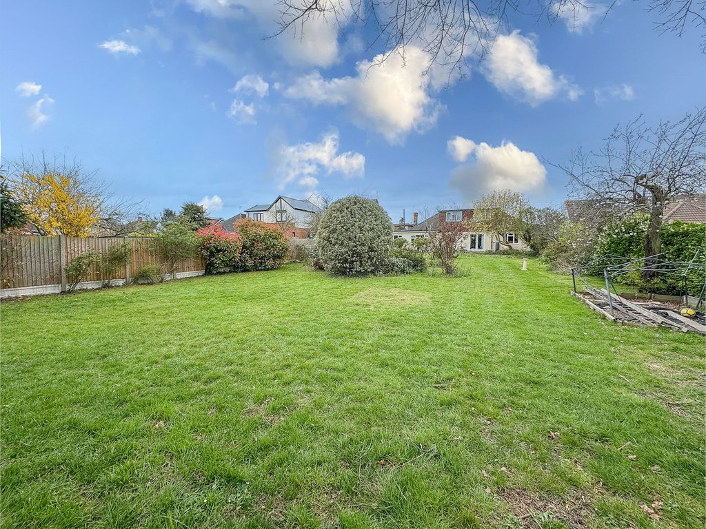 Property photo 3 of 26