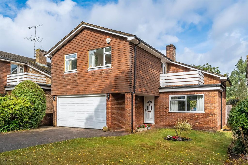 Property photo 1 of 16 .Durleston-Park-Drive-2.Jpg