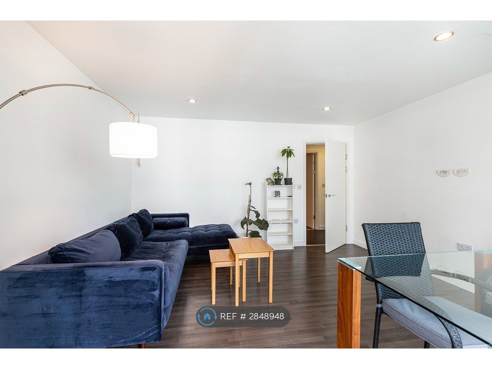 Property photo 3 of 22