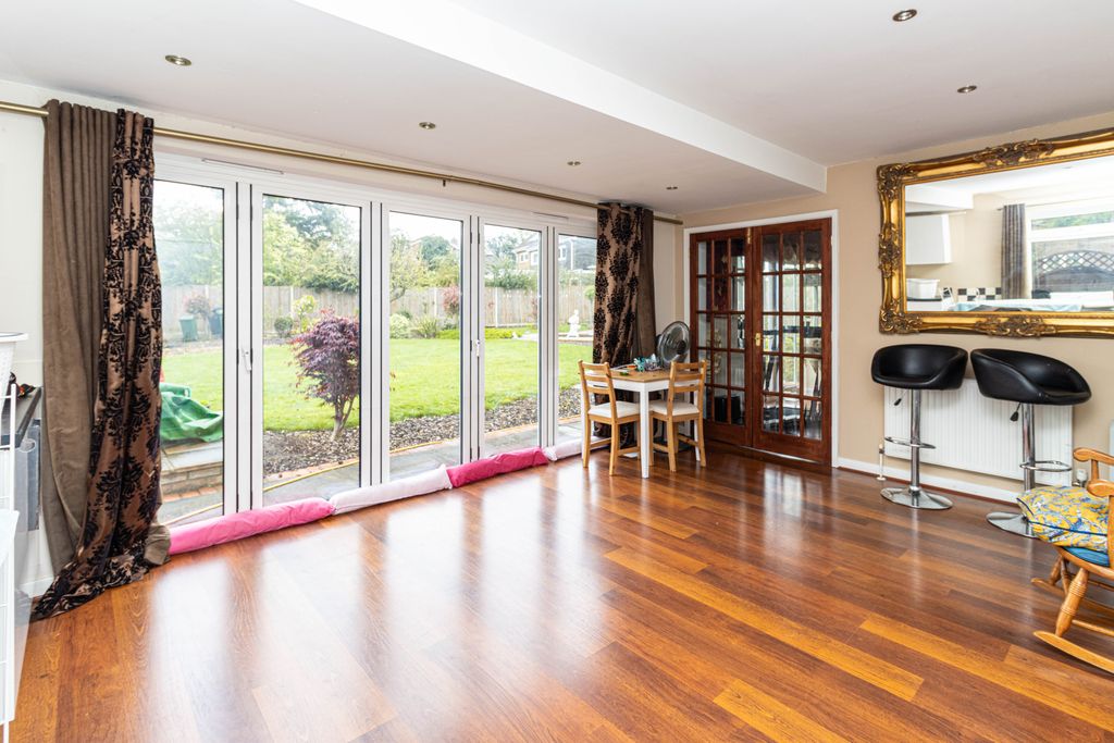 Additional image 6 of 7 bed detached house for saleNetherfield Road, Harpenden, Hertfordshire AL5