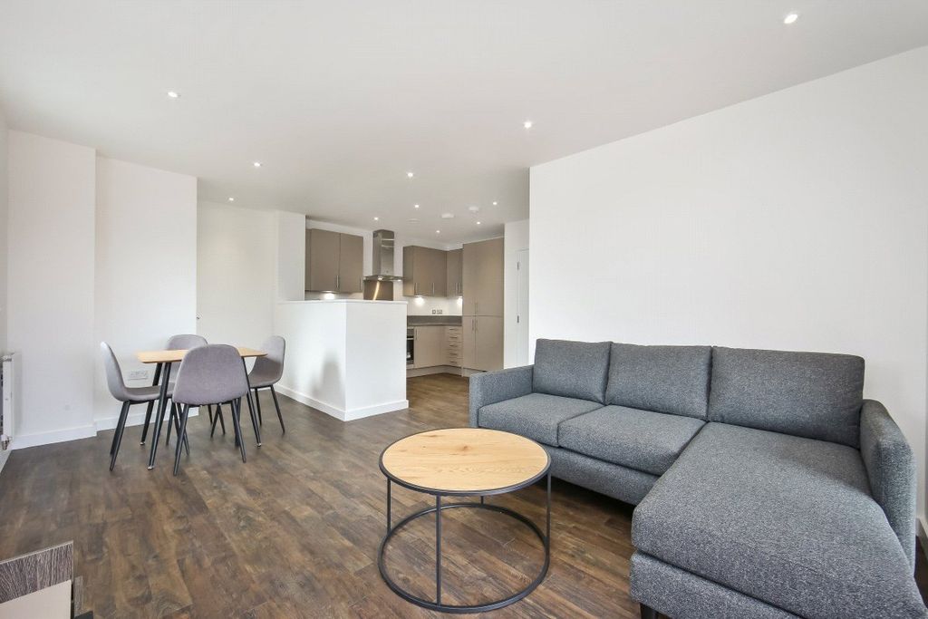 Property photo 2 of 11 Picture No. 07