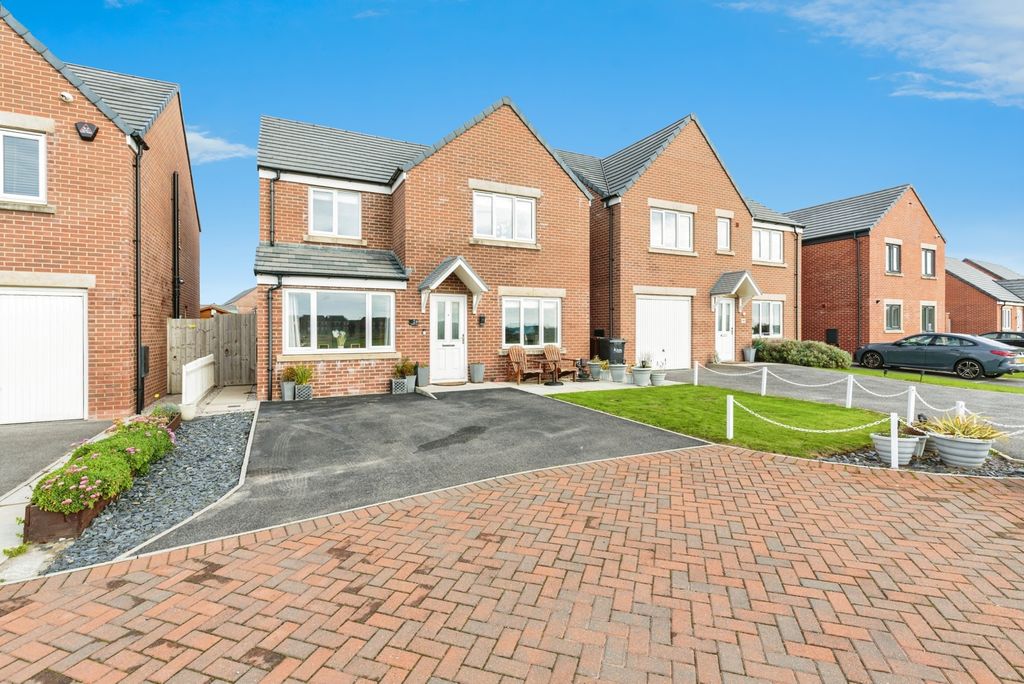 Property photo 1 of 20 Photo