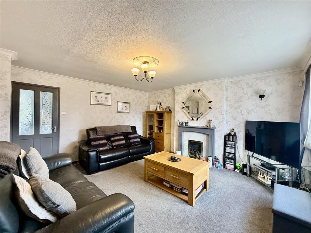 Property photo 3 of 20 3