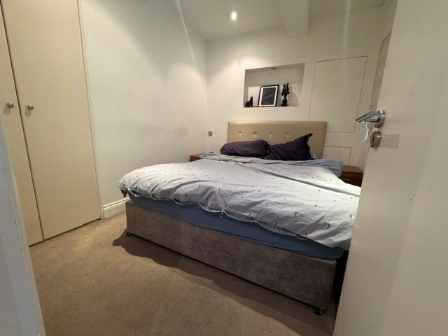 Property photo 2 of 5 Bedroom 1