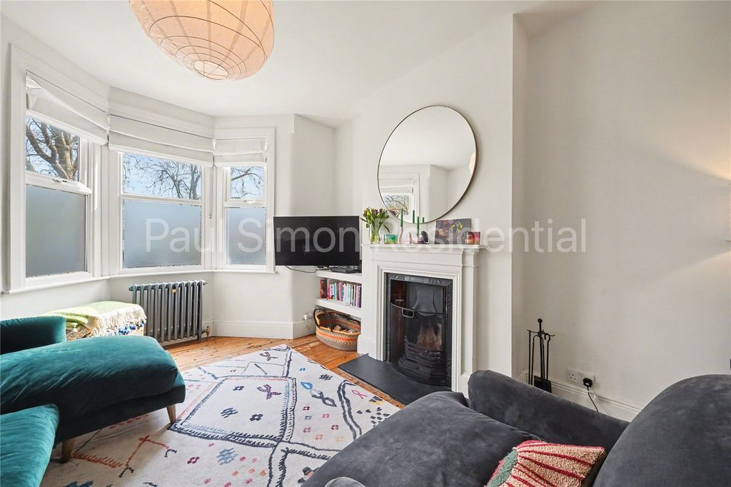 Property photo 3 of 25 Picture No. 20