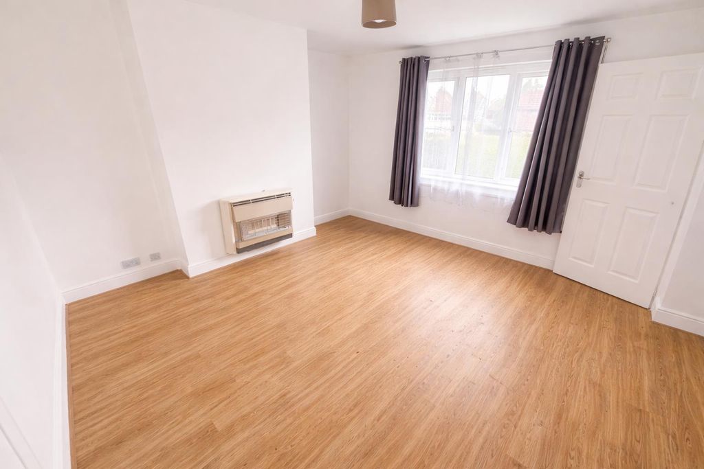 Property photo 3 of 11 E625Abcd-1210-421F-993A-1Fa5F9Bd3Fad.Png