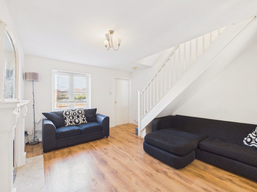 Property photo 2 of 10 5101113