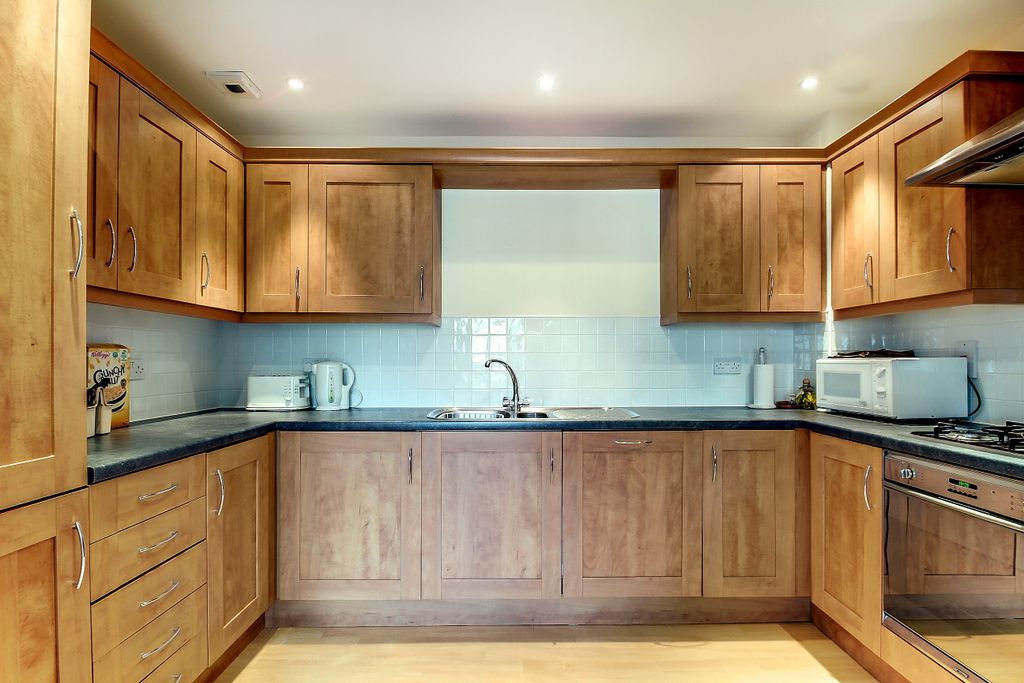 Additional image 4 of 2 bed flat for saleGreenford Road, Greenford UB6