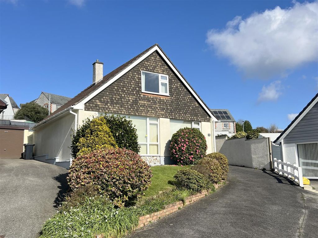 Property photo 1 of 23