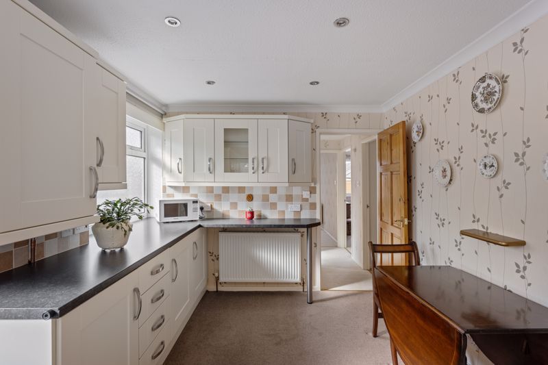 Property photo 3 of 12 Photo 12