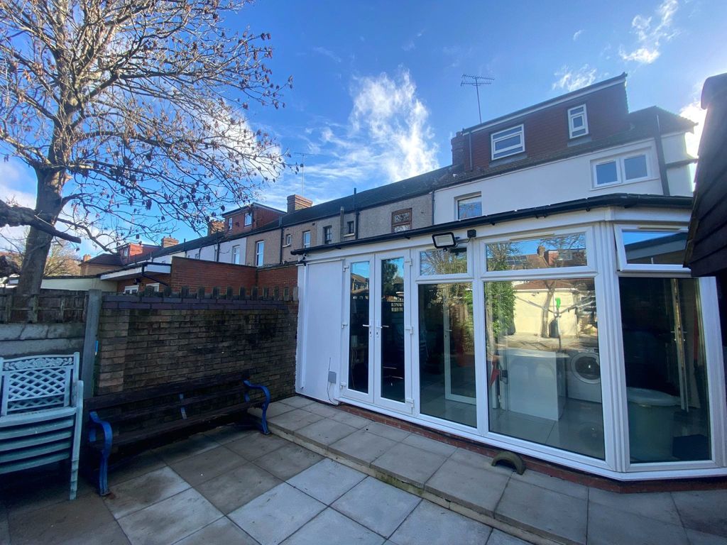 Property photo 2 of 27 Gallery