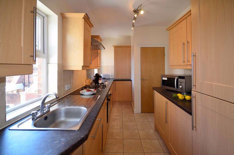 Property photo 3 of 10 Photo 4