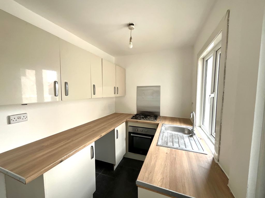 Property photo 2 of 16 Img_5344